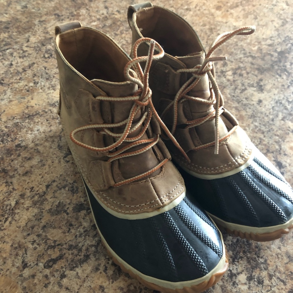 Sorel Out and About Boot